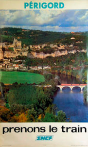 Un autorail de la série X 2400 figure sur cette ancienne affiche de la SNCF vantant les atouts touristiques du Périgord. © DR